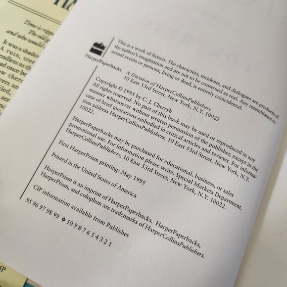 Fortress in the Eye of Time by C. J. Cherryh 1995 1st Ed. Hardback - Picture 6 of 8